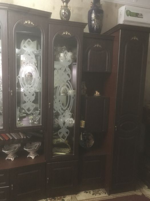 мебель (стенка) в хорошем состоянии