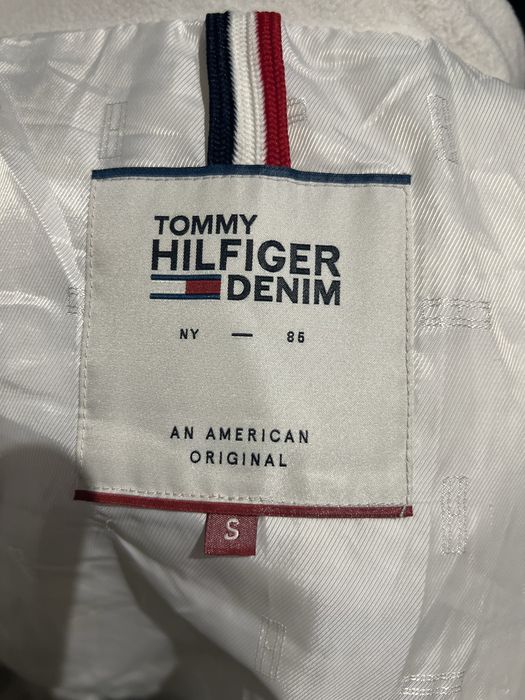 Оригинално яке Tommy Hilfiger