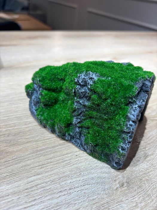 Хралупи за терариум и влечуги