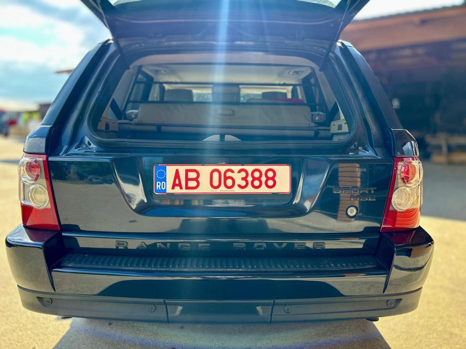 Land Rover Range Rover Sport HSE 2.7D Autoutilitara