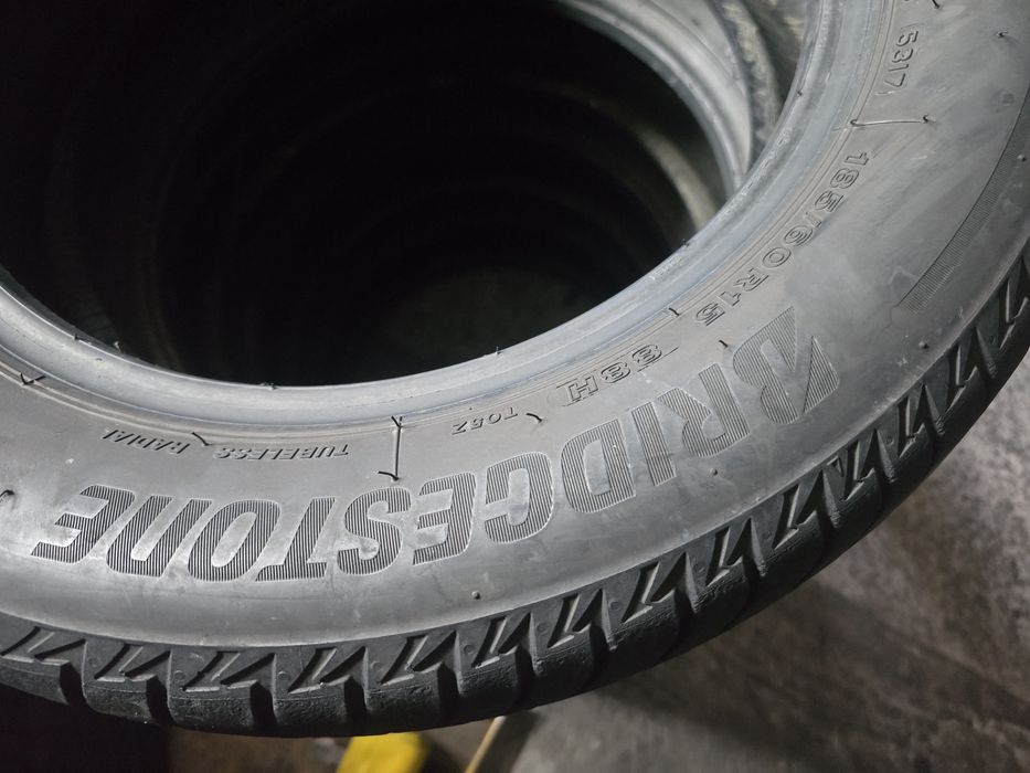 Bridgestone 185/60 R15 88H vară