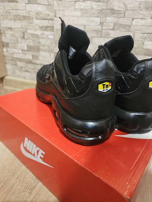 Мъжки пролетни кецове/маратонки Nike Shox и Reef 44 номер 29 см