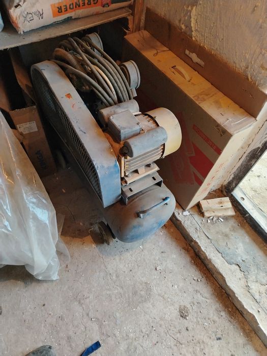 Компрессор б/у..