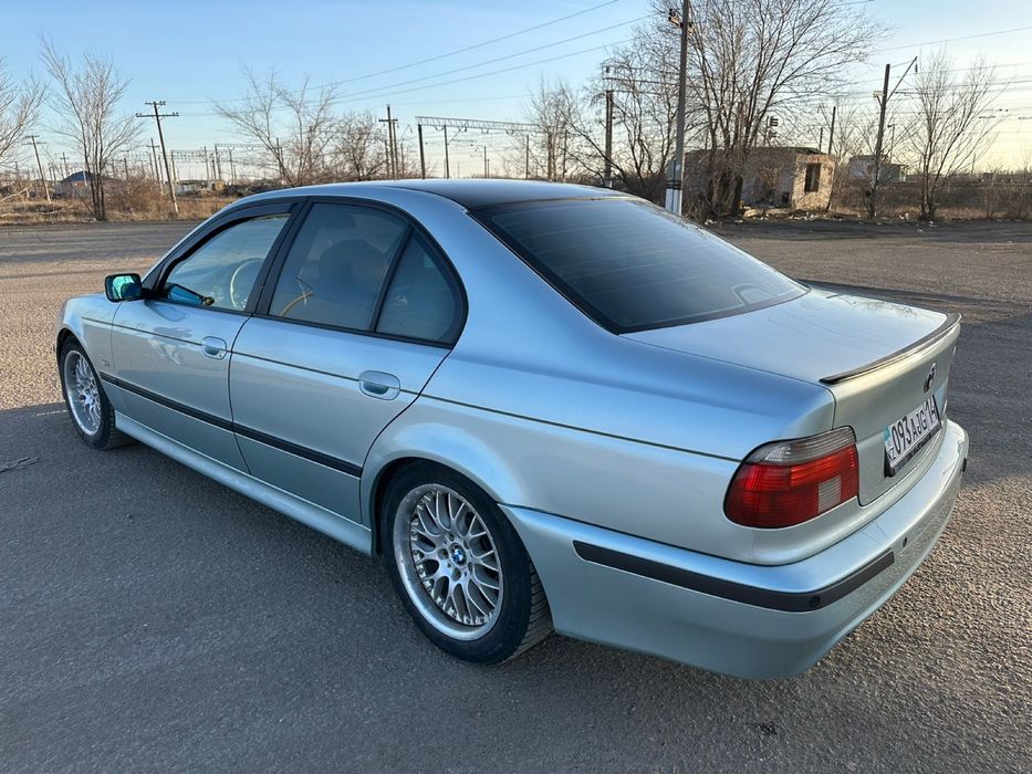 Продам BMW E39 M62B35