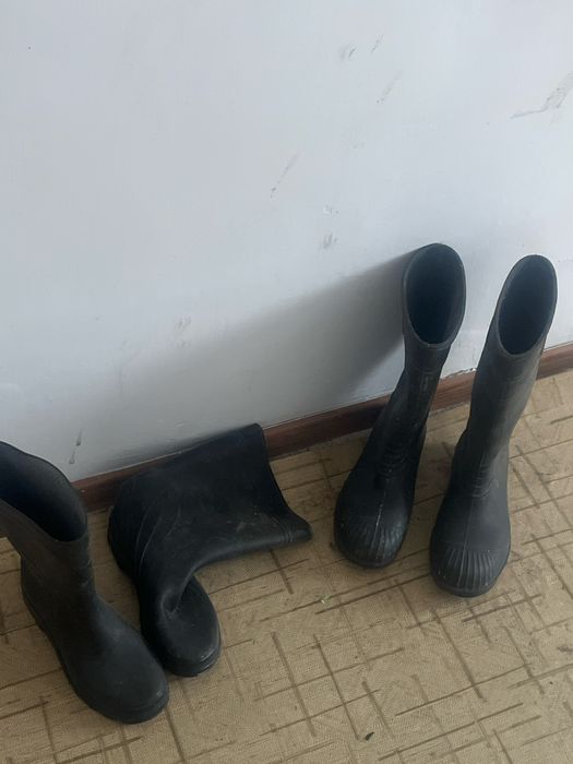 Отдам бесплвтно кроватт