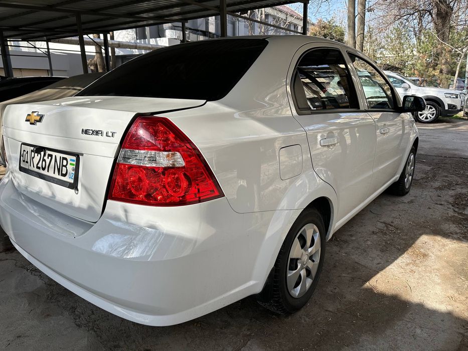 Продам Nexia 3 в отличном состоянии