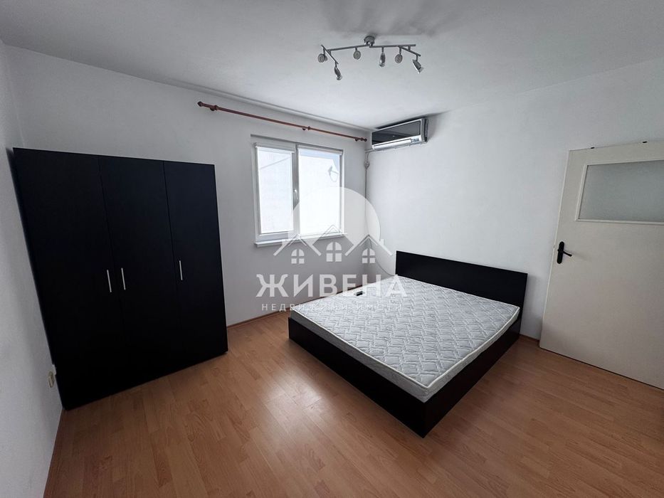 Отдавам под наем 4-стаен апартамент, Цветен квартал