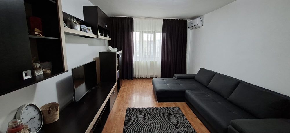 Apartament de vânzare.