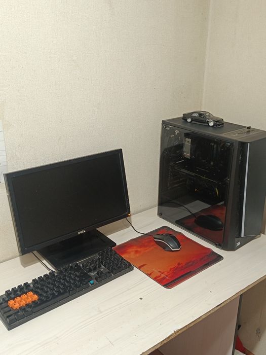 Игровой компьютер в сборе