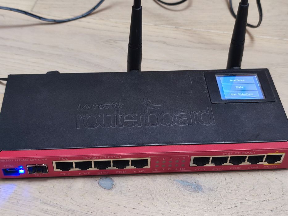 Router profesional MikroTik