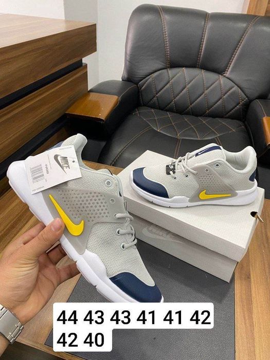 Adidași unisex nike