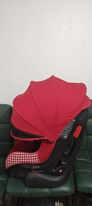 Продам автомобильное кресло для ребенка