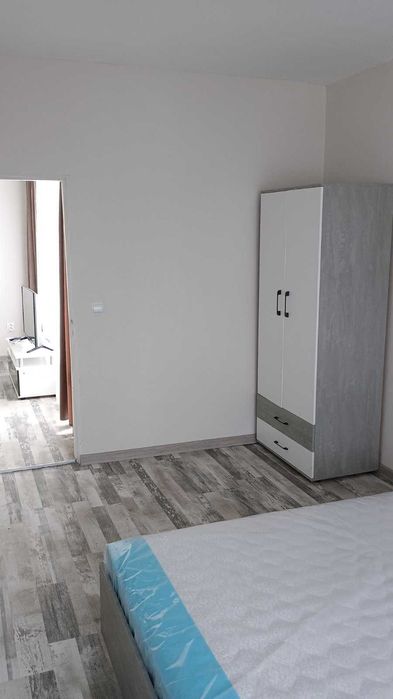 Апартамент 3-стаен