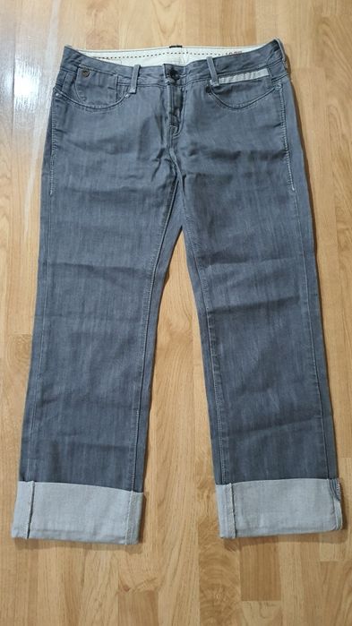Джинсы женские  Levi's