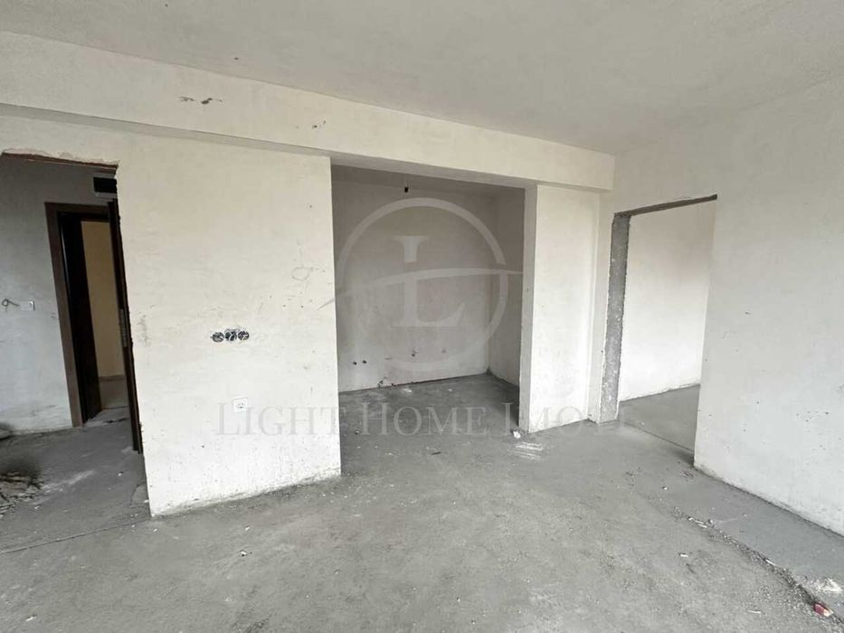 Реф. 4006 Тристаен Акт 16 с Гараж / Остромила