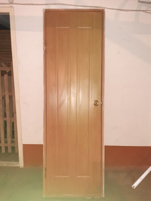 Продам деревянные двери, межкомнатные