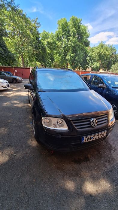 VOLKSWAGEN Touran 2005 — imagine 3