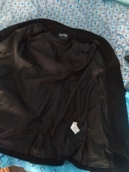 Палто запазено обличано 2 пъти