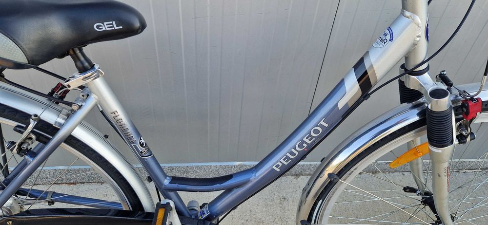 Дамски алуминиев велосипед Peugeot колело 28"