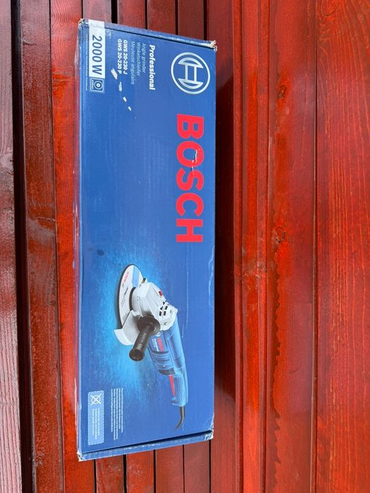 Bosch polizor de 2000 w