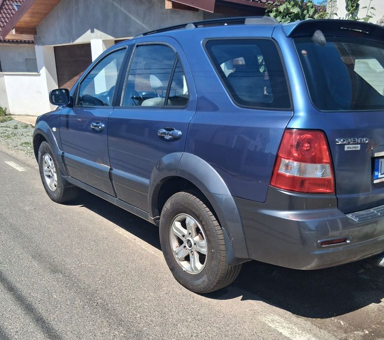 Vând  KIA  Sorento    2007