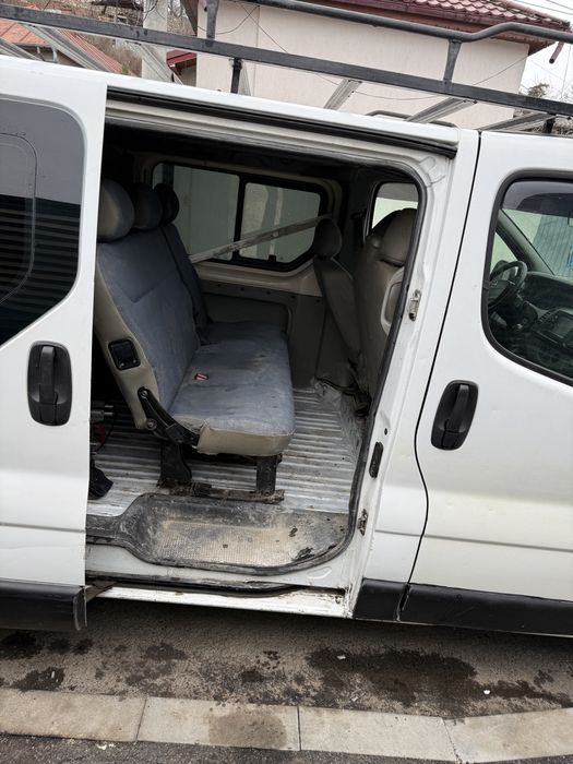 De vanzare  nissan primastar