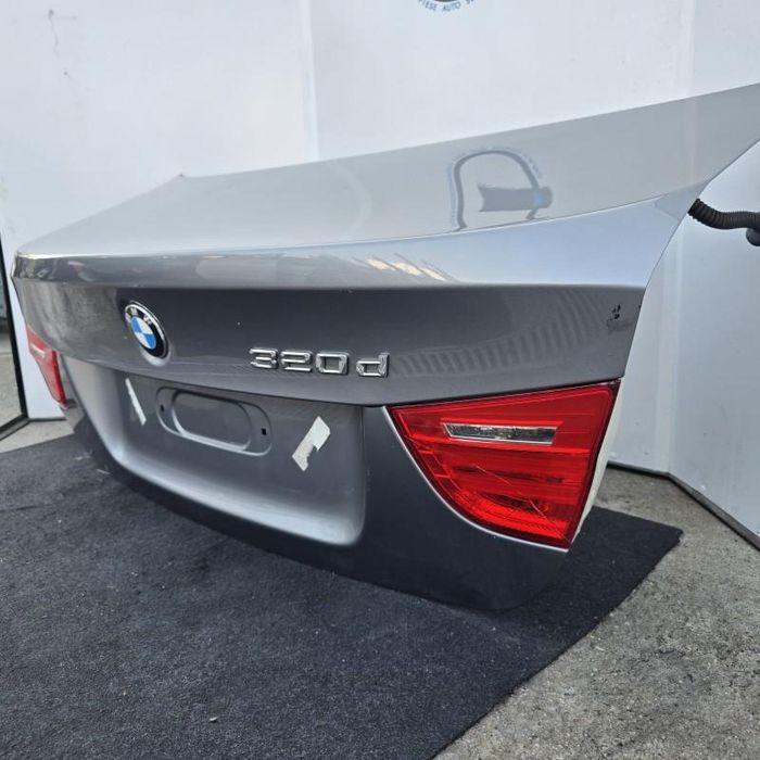 Capota portbagaj completa BMW Seria 3 LCI E90