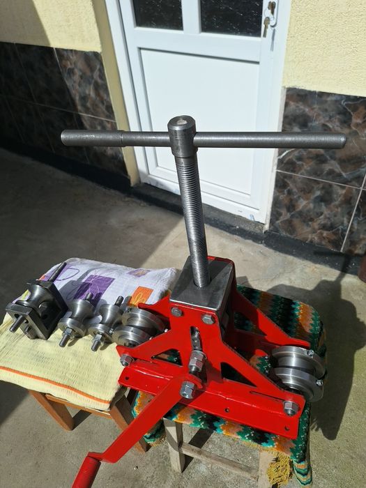 Dispozitiv Profesional de Îndoit Teavă și Profile