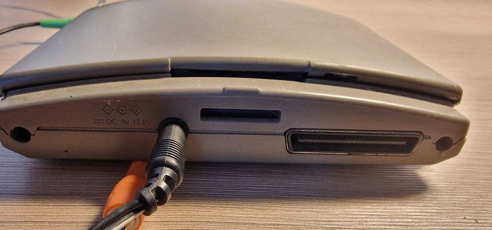 Ретро CD плейър и външно CD-ROM устройство Media Vision ReNo – работещо