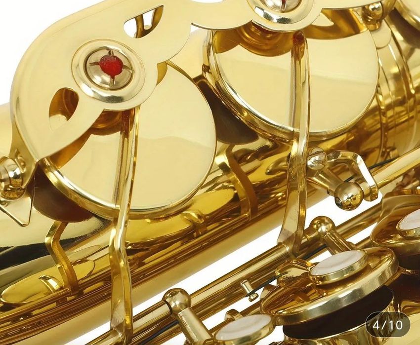 Саксофон альт новый