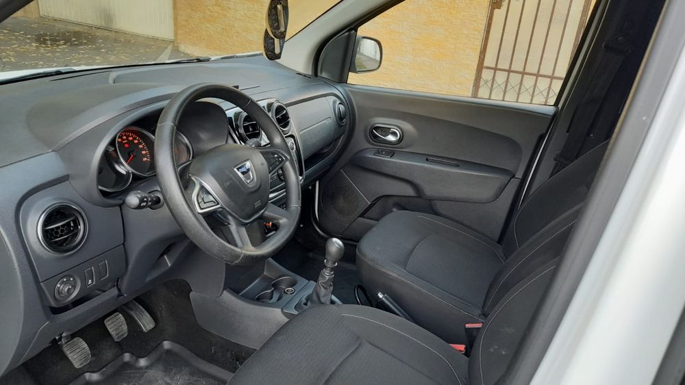 Lodgy 1,5 Diesel E5 ,7 Locuri  2021  Stare Noua