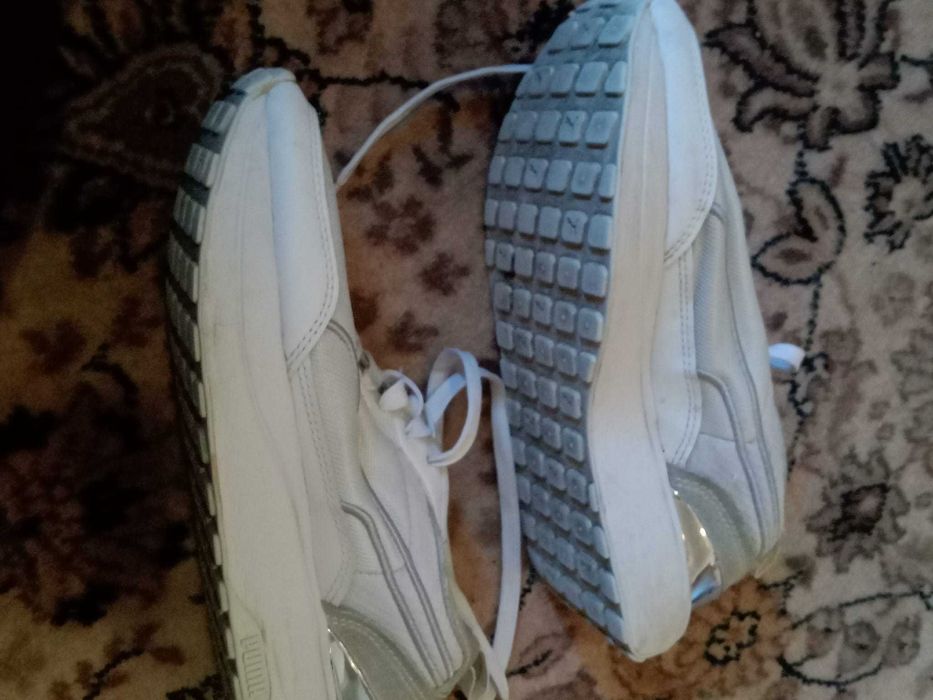 Adidași de damă originali, marca Puma, mărimea 36