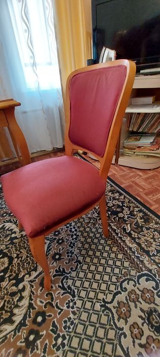 Продам Стол. Стулья б/у