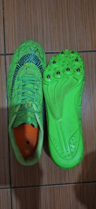 Шиповки для бега