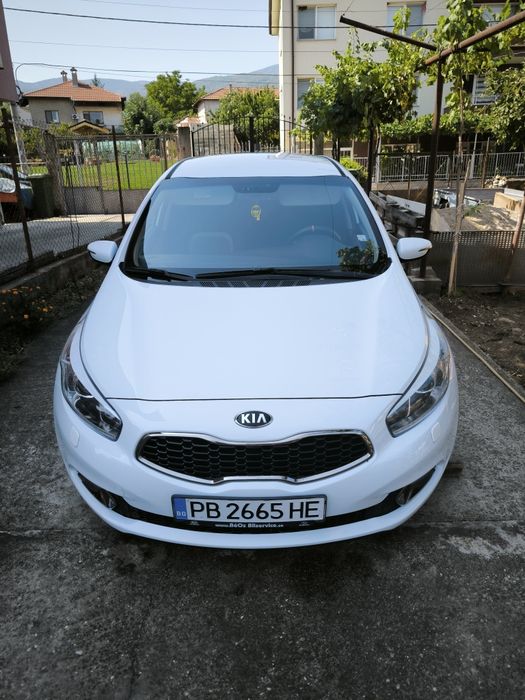 Продавам Kia Ceed 1.6 crdi 128