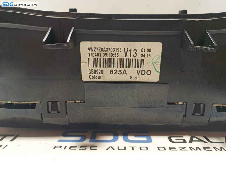Ceas Ceasuri Cluster Instrumente Bord Volkswagen Passat B5.5 2001 - 2005 Cod 3B0920825A [L0094]