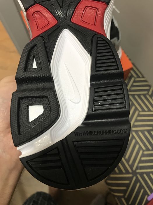 Кроссовки Nike initiator