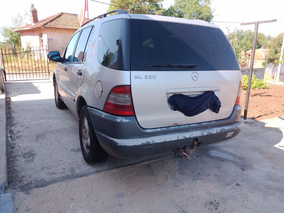 Mercedes-Benz Ml 230