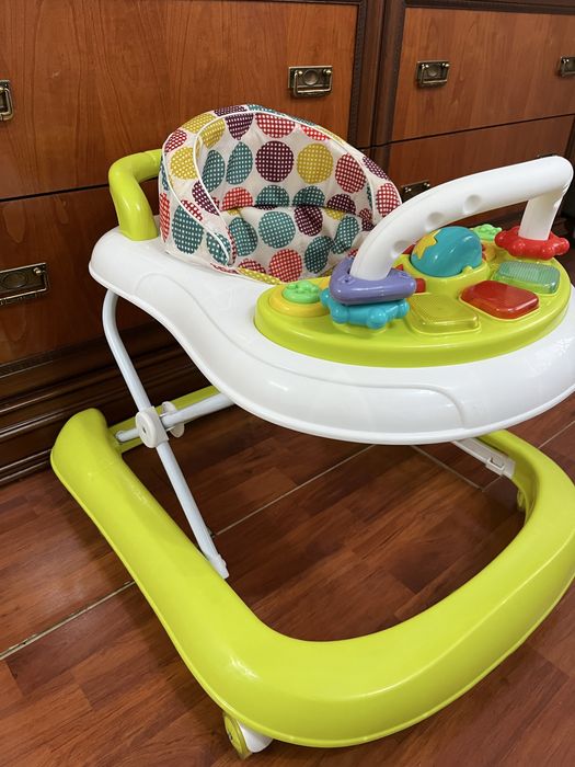 Продам детские ходунки, кокон, манеж