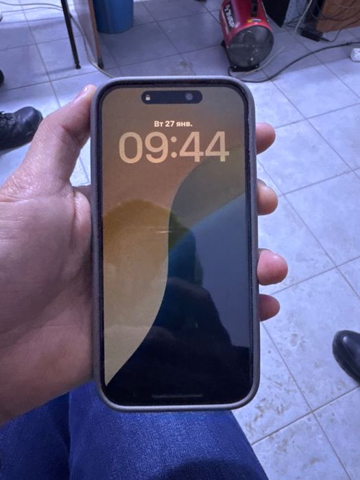 Продам Iphone 15 pro