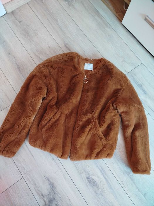 Дамско палто Bershka