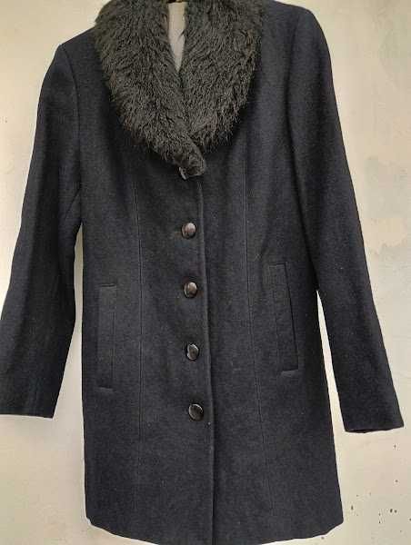 Дамски:  шуба и палта