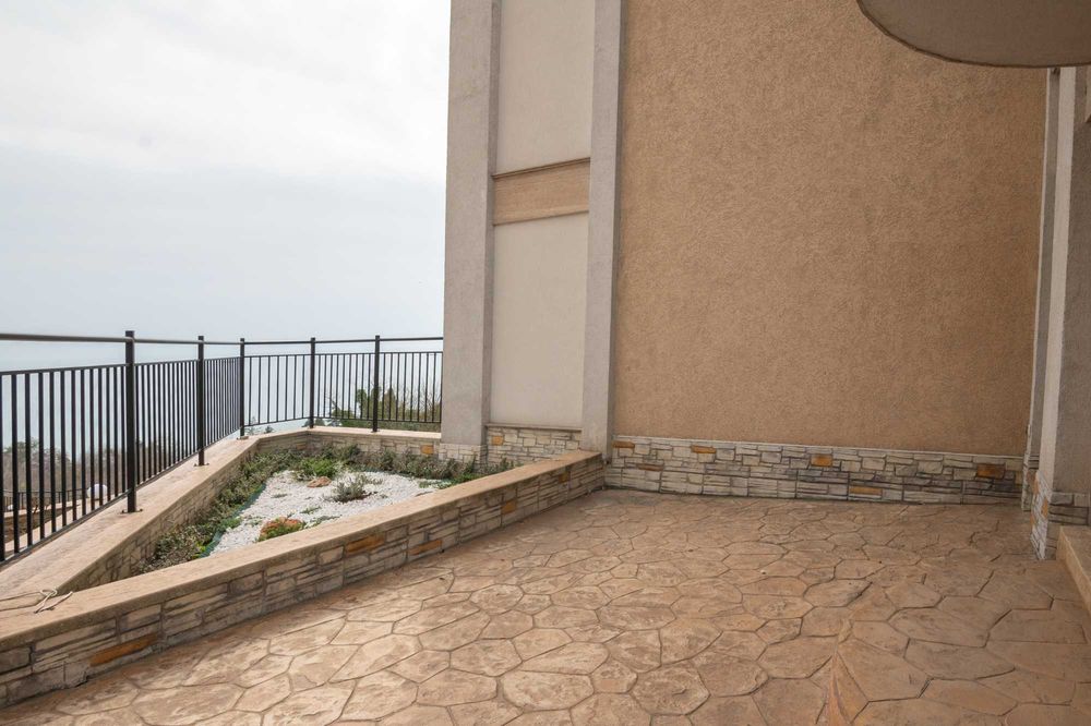 Продава се Тристаен апартамент в Балчик - 110 кв.м за 974 €/кв.м - Снимка #5