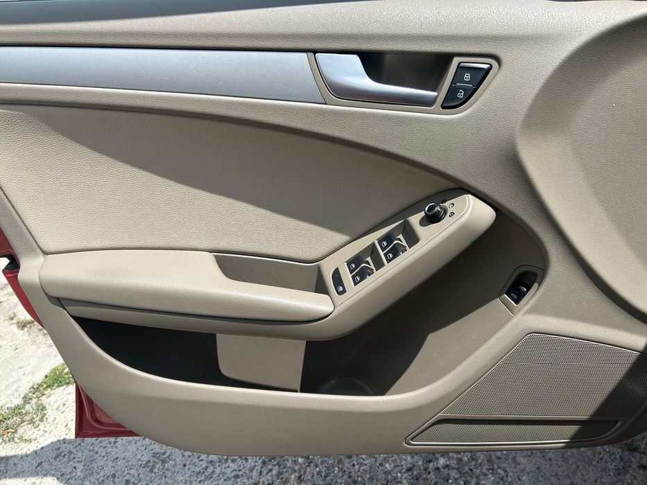 AUDI A4 2011 — imagine 4