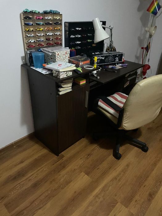 Mobilă dormitor modern