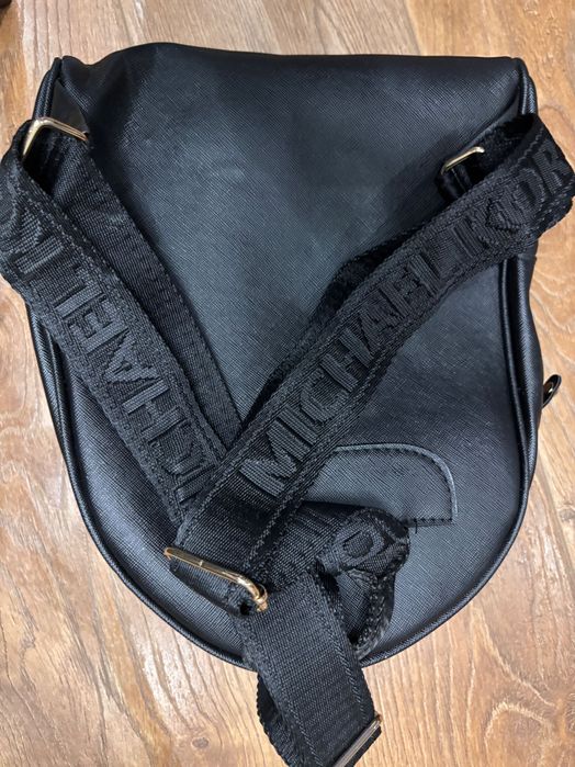 Чисто нова раница