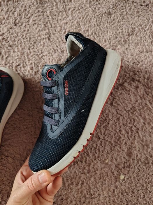 Adidași Geox mărimea 33