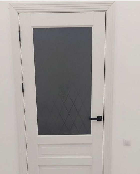 Установка межкомнатных дверей