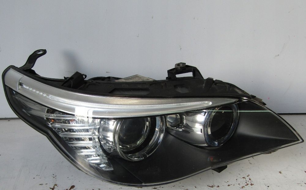 Bmw E60 E61 seria 5 facelift far stanga dreapta faruri xenon bi-xenon