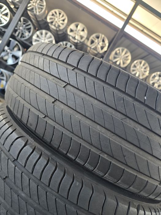 2 Броя 205/55/17 Michelin 5mm 24dot